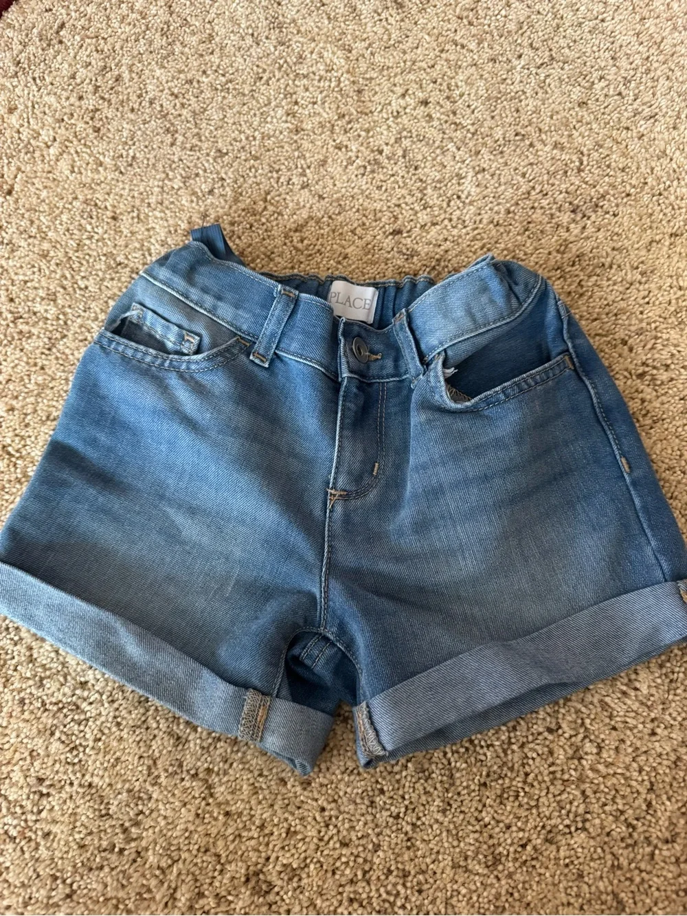Girls denim shorts 🩳